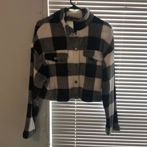 SHEIN Cropped Buffalo Plaid Shacket